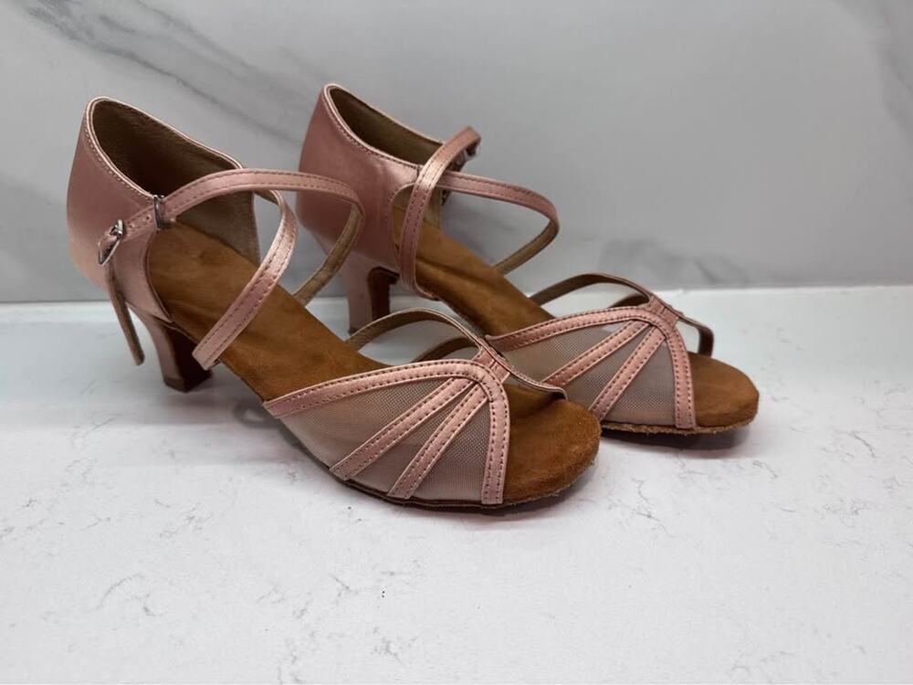 Ballroom Latin Dance Women’s Size 7 Pink Tan Satin Heels Shoes